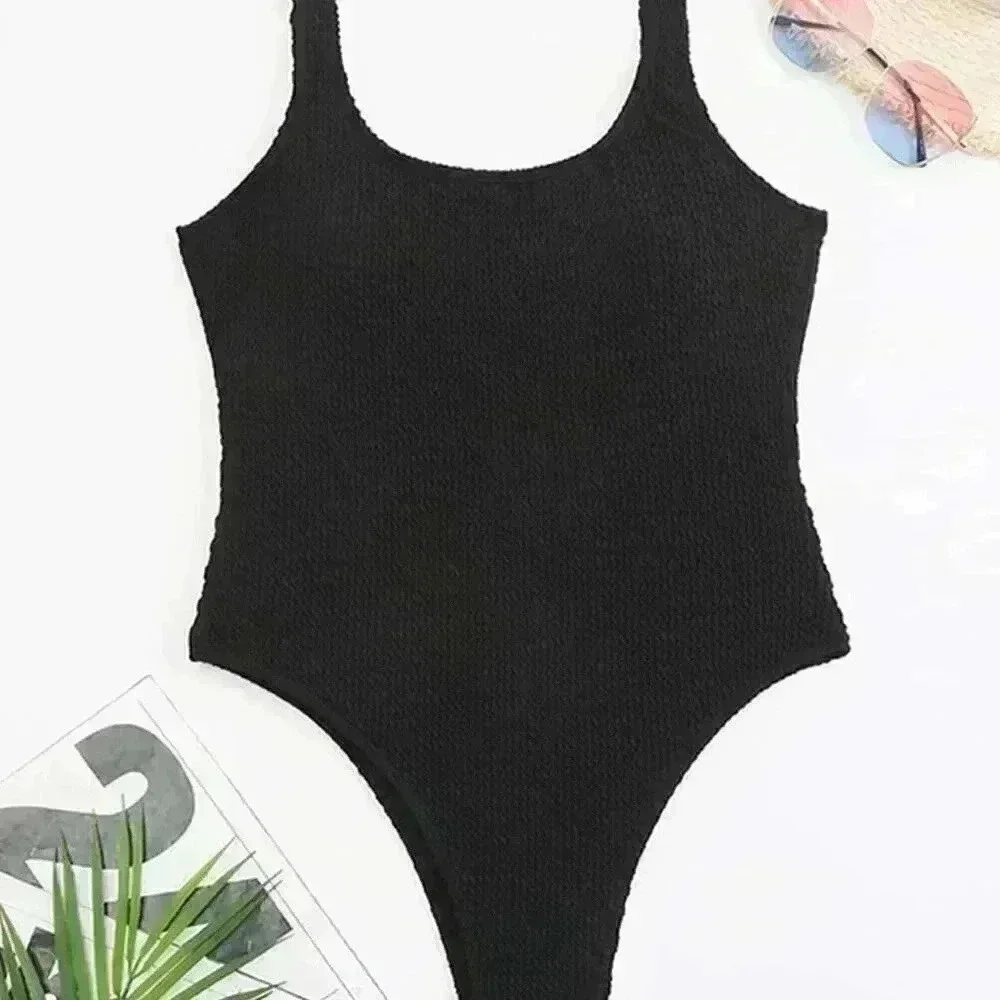 Black Women's Solid Color Sport One Piece Swimsuit Candy Color Textured Fabric